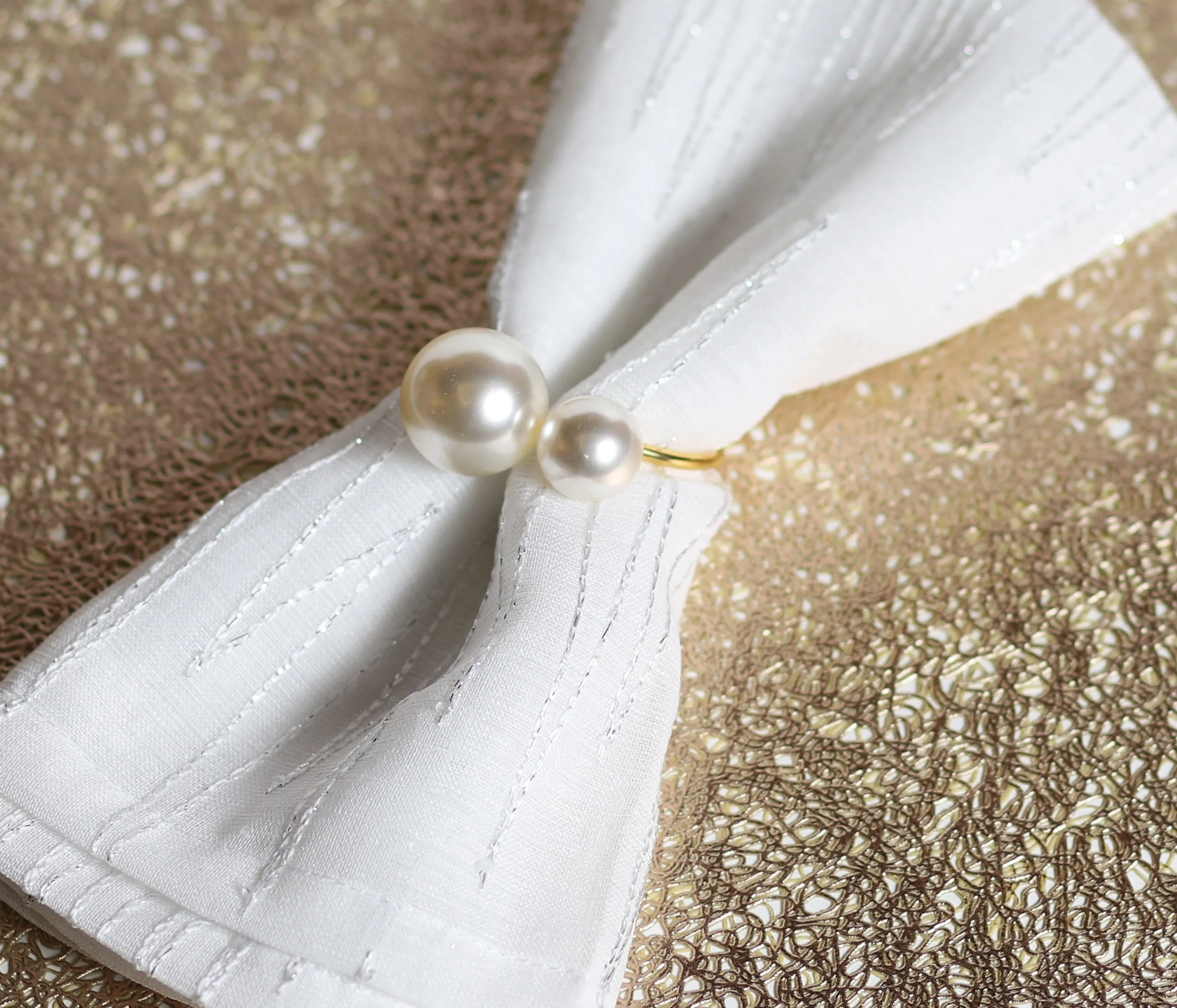 Gold Pearl Napkin Ring 1pc