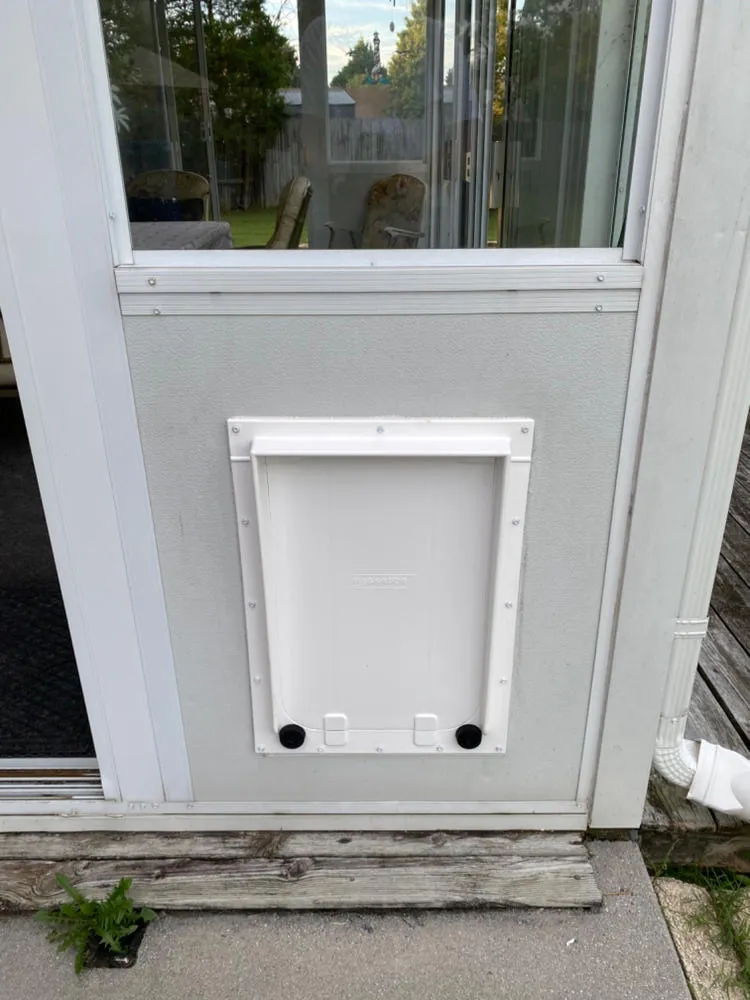 Magnador Dog Doors for Doors & Kennels