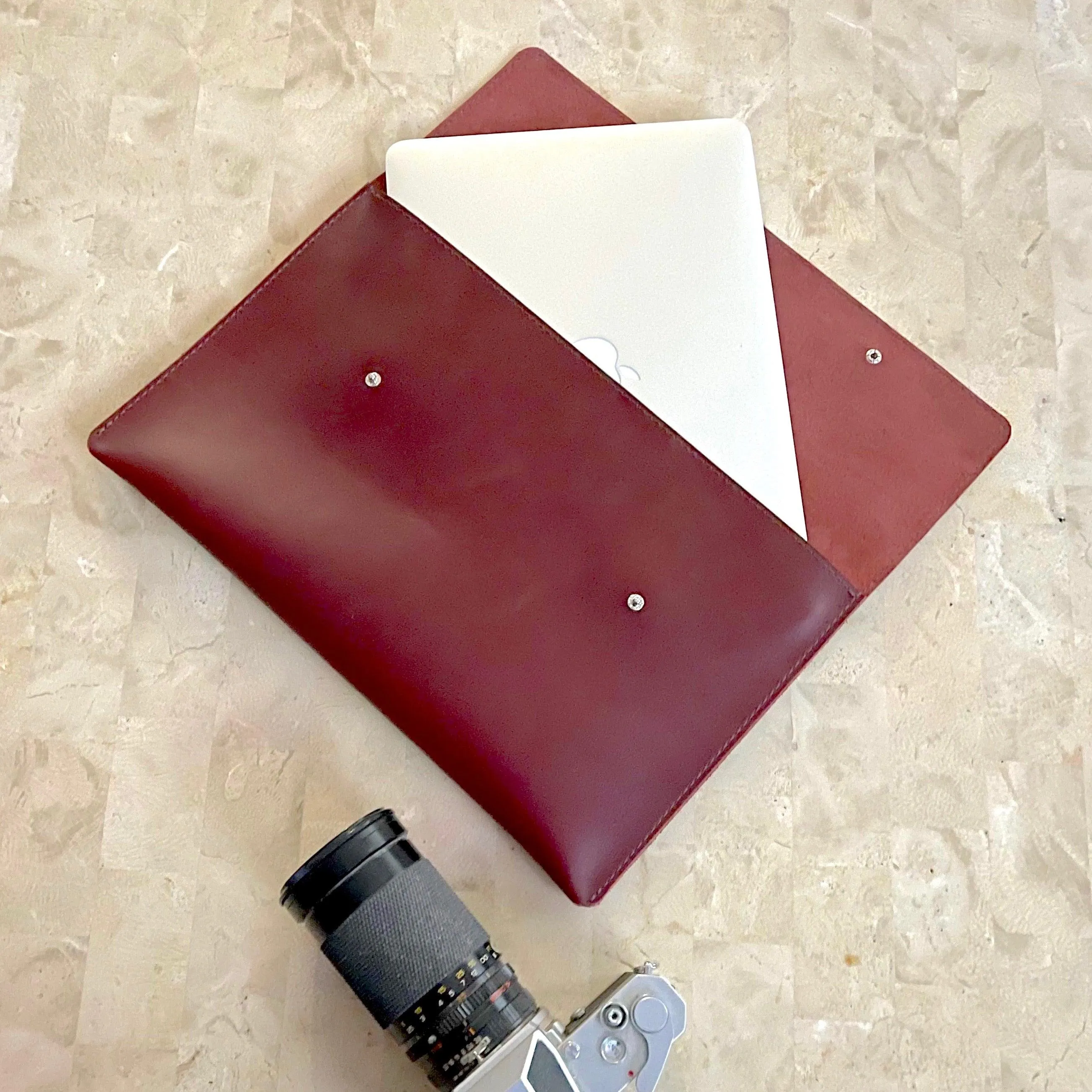 RTS - Macbook Leather Laptop Case in Wine